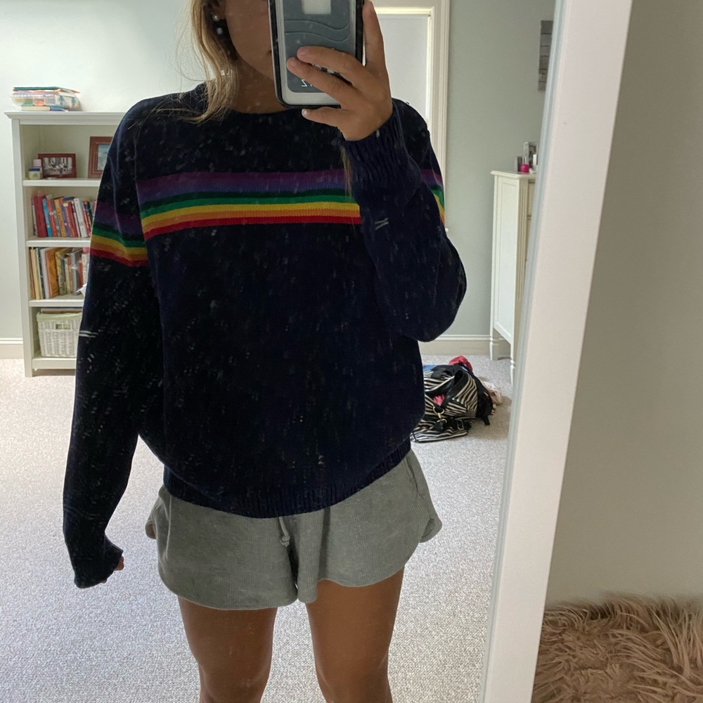 Brandy Melville sweater